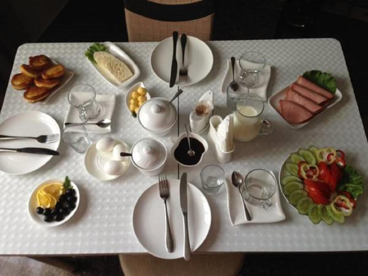 Hotel Stal+ Тбилиси Екстериор снимка
