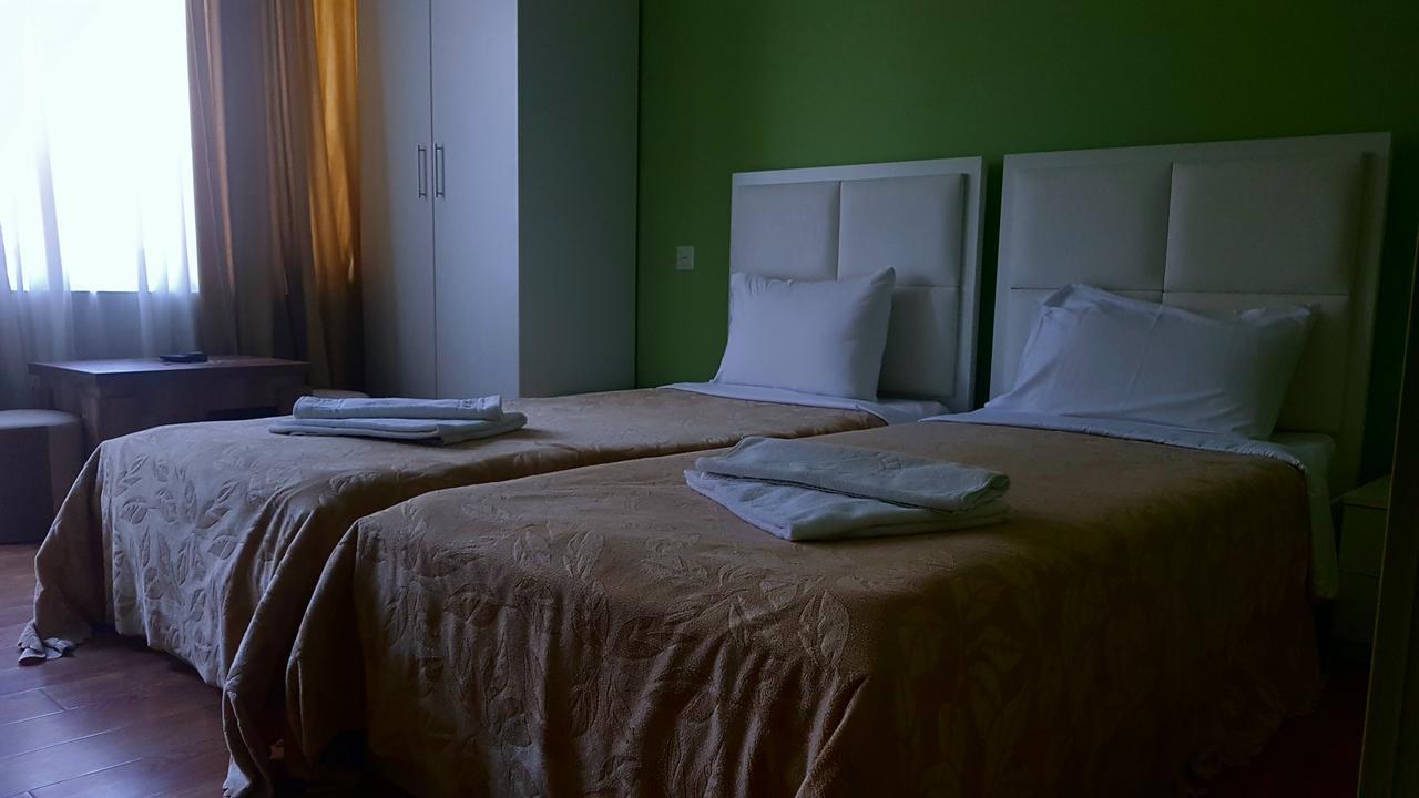 Hotel Stal+ Тбилиси Екстериор снимка