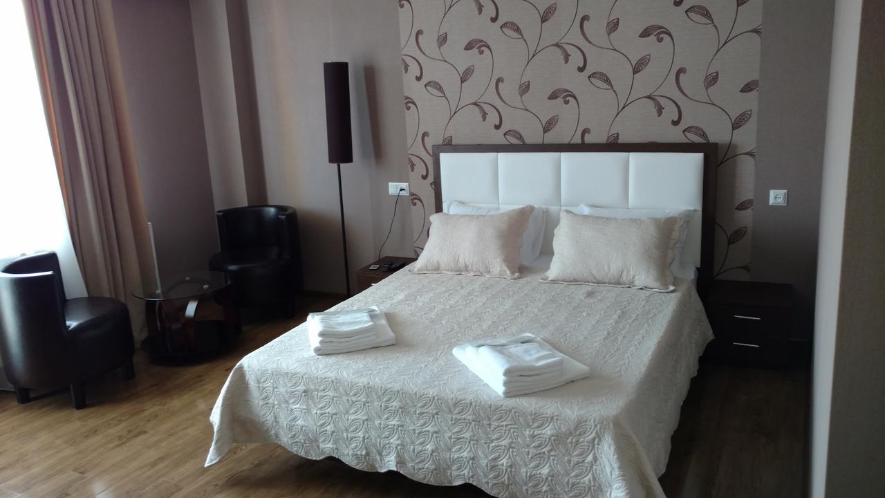 Hotel Stal+ Тбилиси Екстериор снимка
